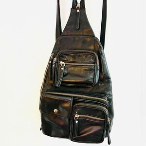Rachel 100% Black Leather Backpack. 
Medium size. 5 convenient zippers.